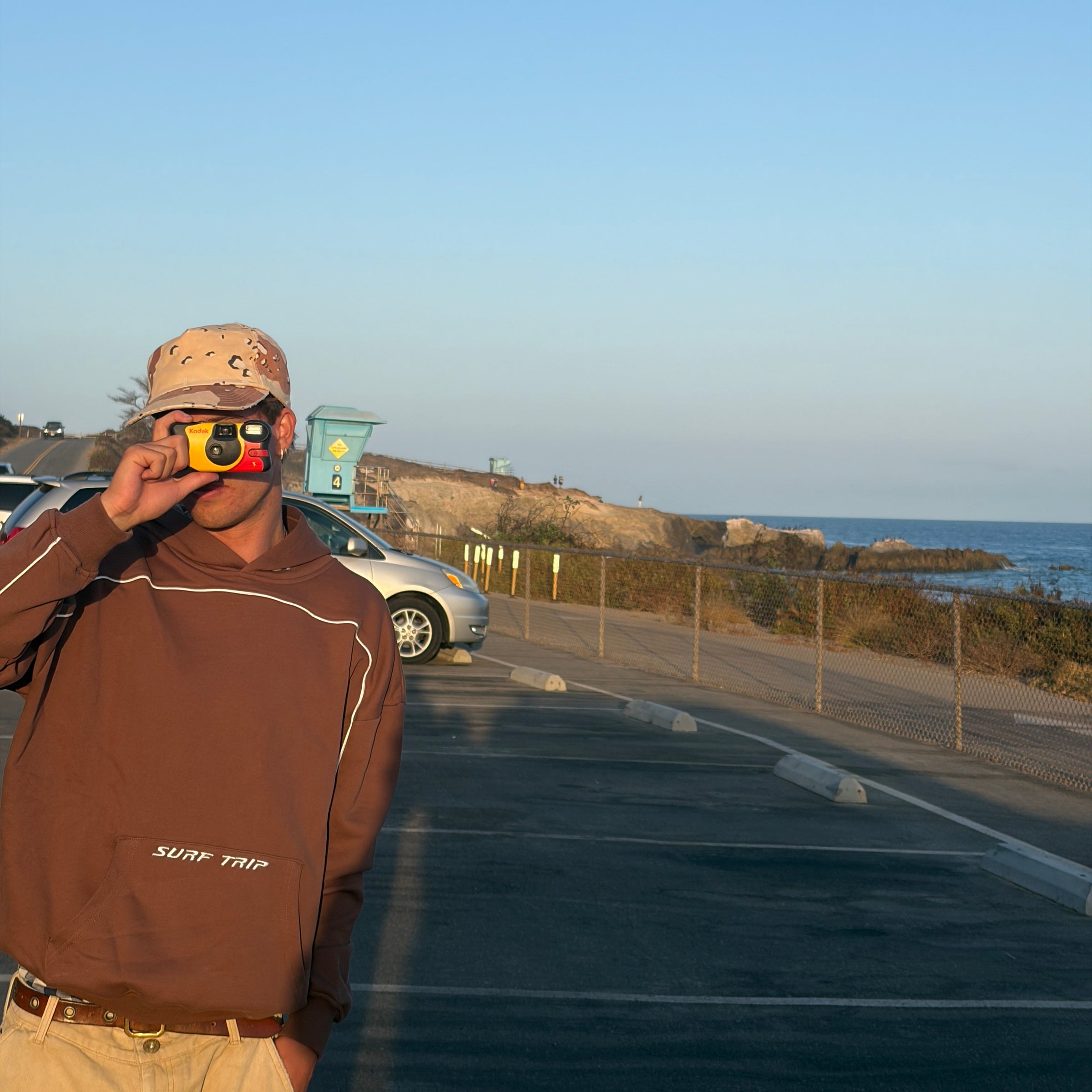 Ripper Hoodie Brown